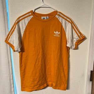 Adidas T-shirt